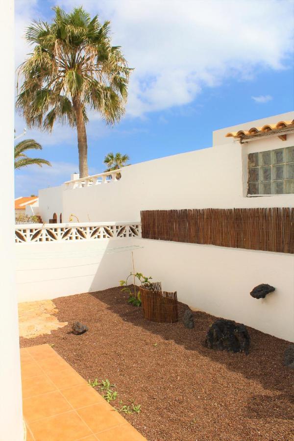 Villa Delhi By Privilege Bay La Oliva Exterior foto